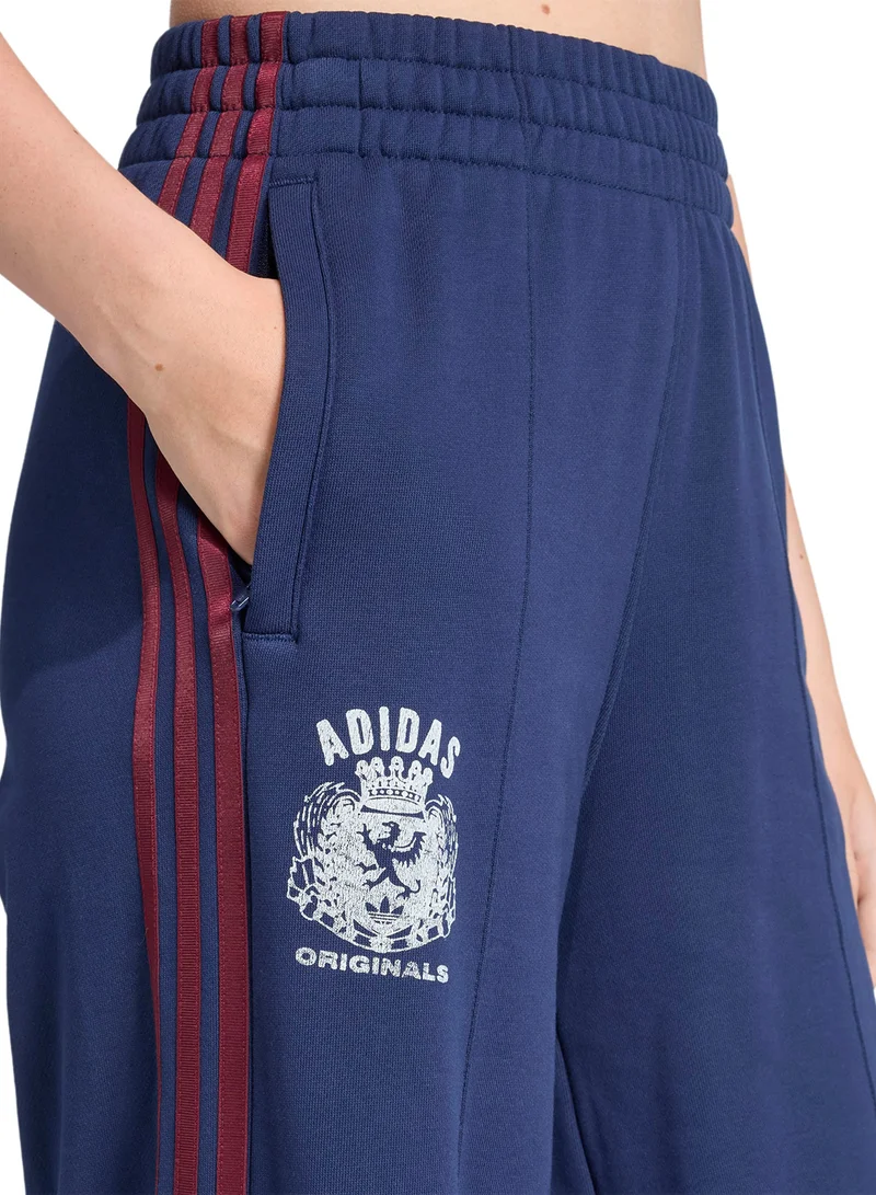 adidas Originals Graphic Printed Sweatpants