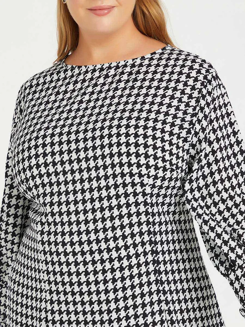 Styli Plus Long Sleeve Houndstooth Print Fit and Flare Midi Dress