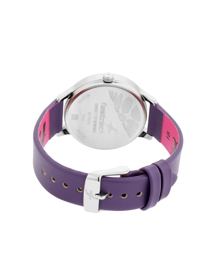 fastrack Fastrack Fit Outs Quartz Analog with Date Multicoloured Dial Leather Strap Watch for Girls  - Image 4