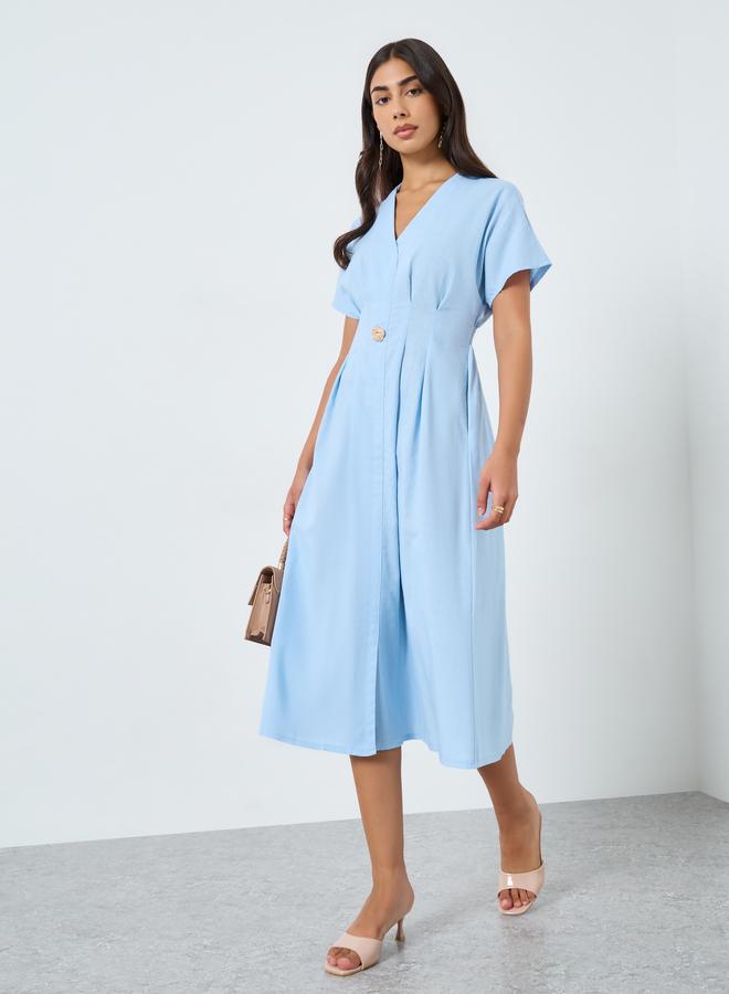 تايك تو فستان ميدي مزين بكسرات مع أكمام قصيرة - Image 3