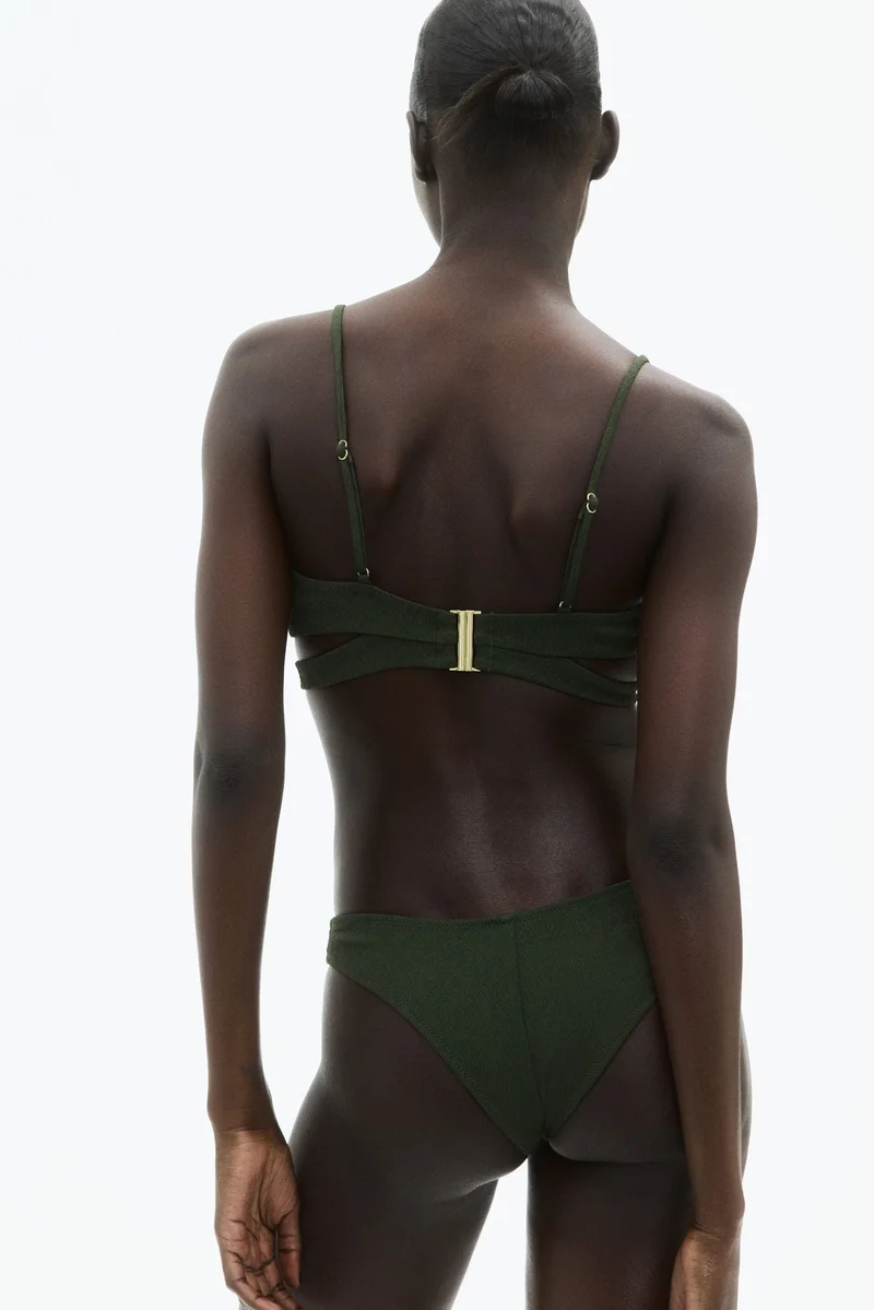 اتش اند ام بيكيني توب مثلث وواسع