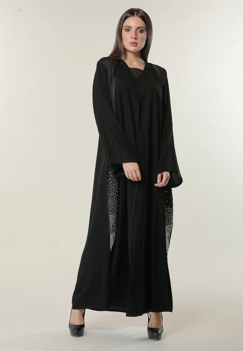 Moistreet Embroidered Twin Panels Abaya