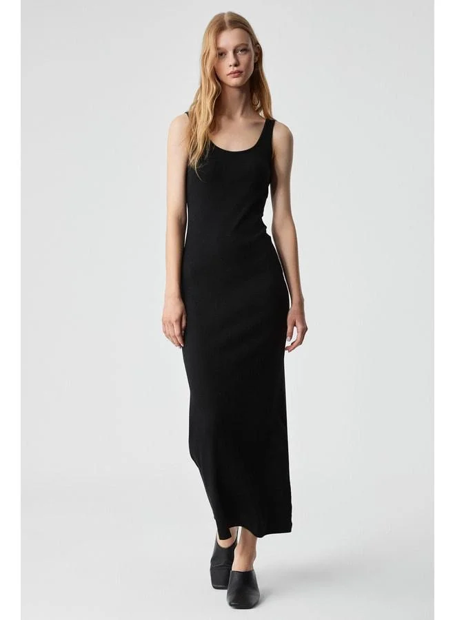 Ethiquet SOFUTEY Women's Slim Sleeveless Deep Neck Straight Leg Black Dress.