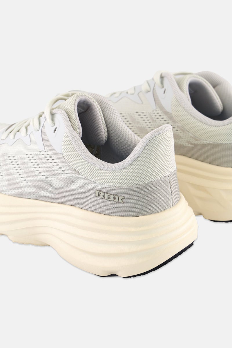 RBX أحذية خارجية للنساء بشعار العلامة التجارية، أبيض فاتح - Image 2