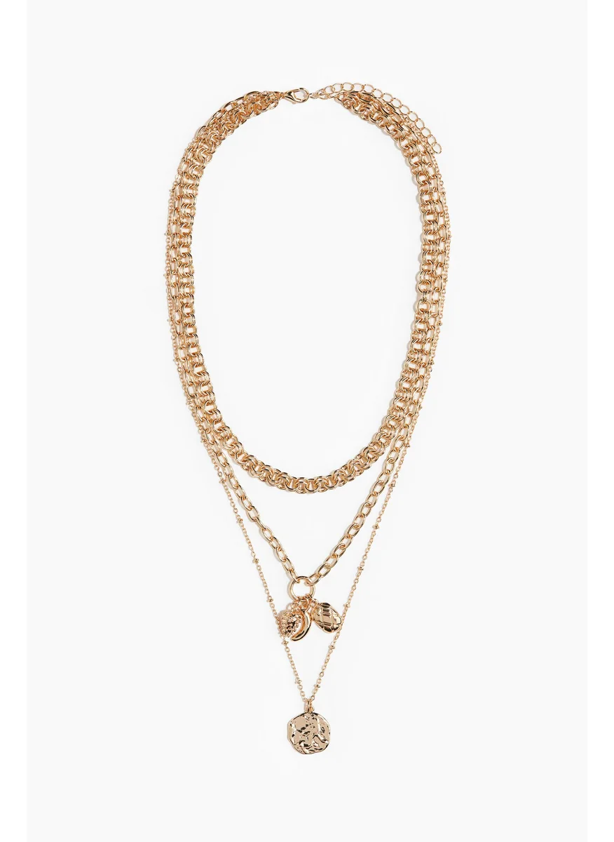 اتش اند ام Three-Strand Pendant Necklace