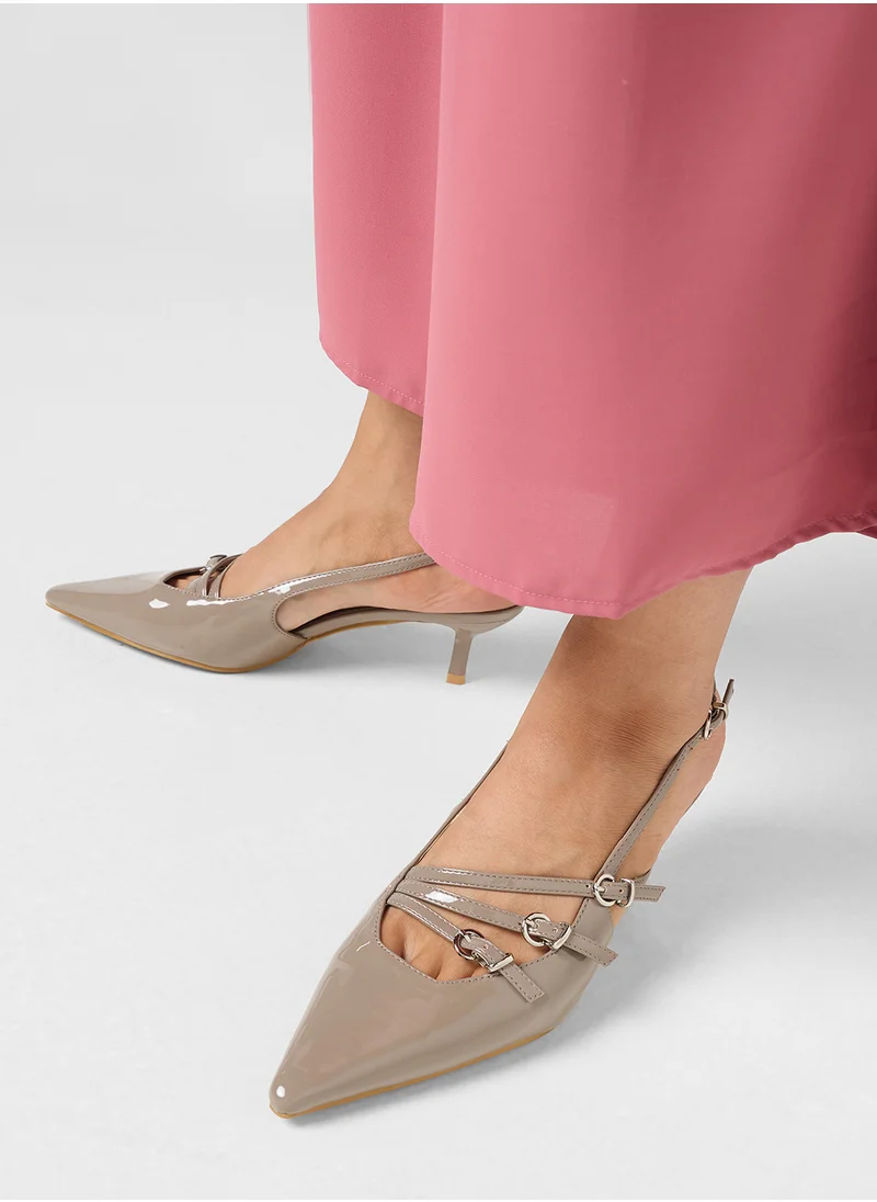 بيتك ستيبس Pointed Sling Back Pump