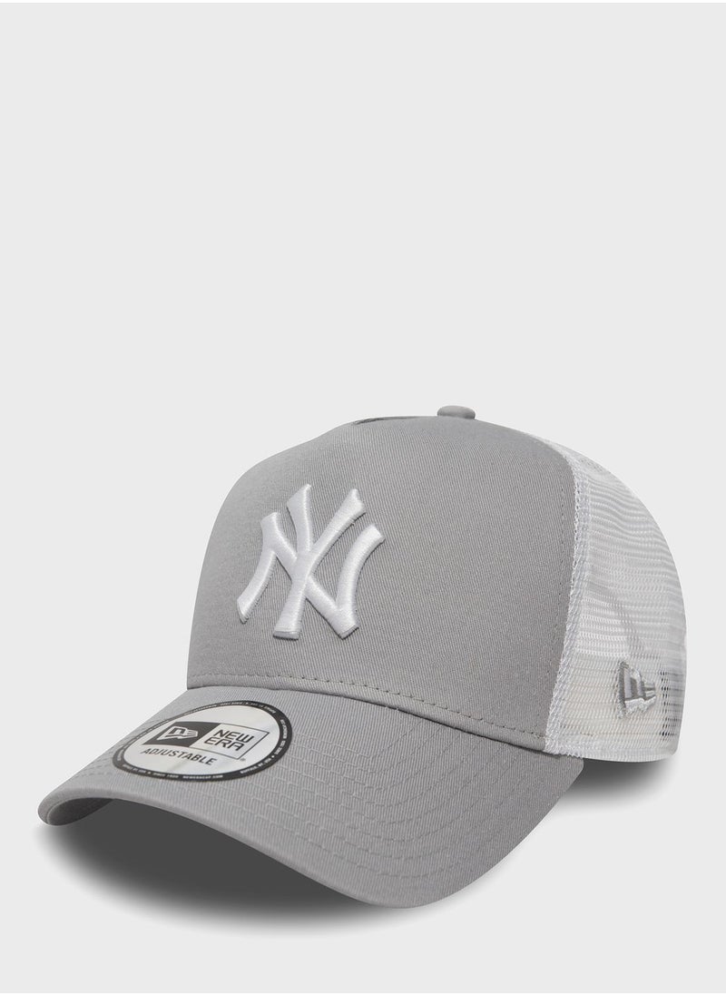 NEW ERA - New York Yankees Clean Trucker 2 Cap - Image 1