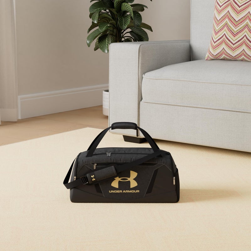 UNDER ARMOUR حقيبة دفل غير قابلة للتحدي 5.0 للبالغين من أندر أرمور، أسود ميديم هذر (002)/ذهبي معدني، صغير - Image 2