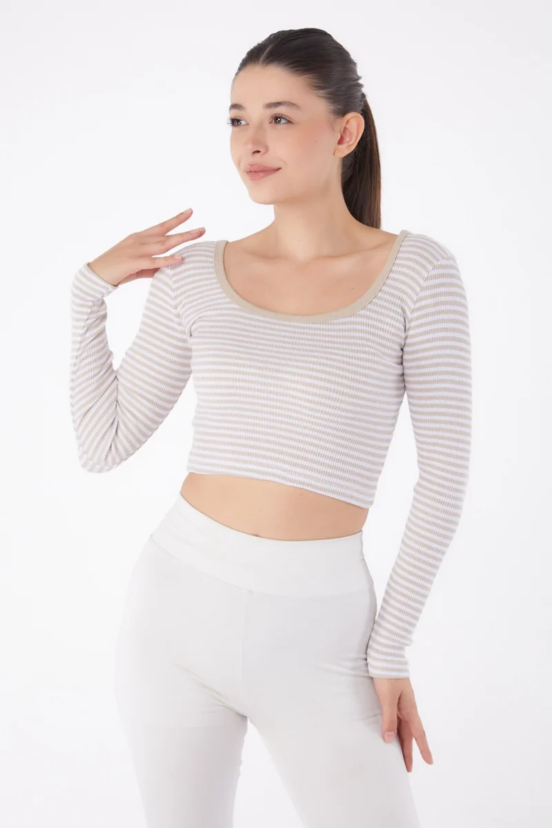 Tofisa Plain Medium Women's Beige Striped Crop - 26119