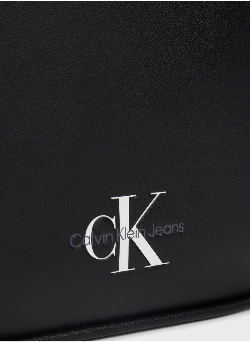 Calvin Klein Jeans Monogram Soft Phone Cb W/Gusset