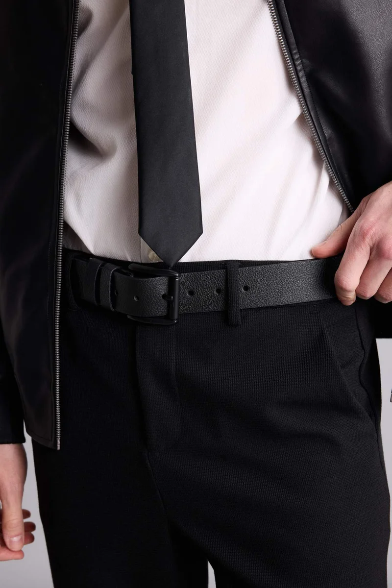 ديفاكتو Man Rectangle Clasp Faux Leather Jean Belt