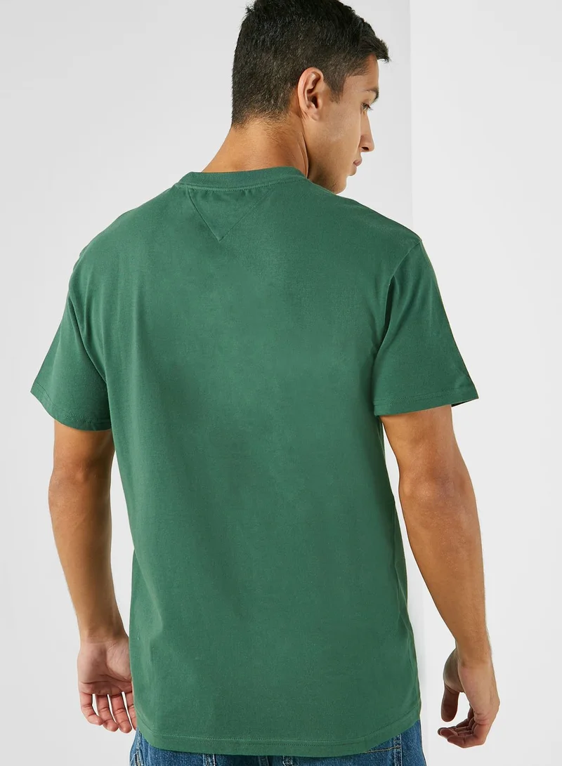 TOMMY JEANS Logo Crew Neck T-Shirt