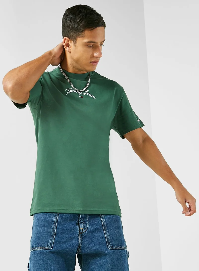 TOMMY JEANS Logo Crew Neck T-Shirt