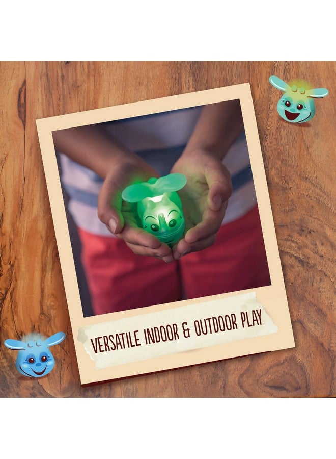 توي سميث لعبة مطاردة اليراعات للأطفال من تويسميث - لعبة التألق والبحث - ألعاب تفاعلية للأطفال - لعبة داخلية وخارجية - للأعمار من 3 سنوات فما فوق، باللونين الأزرق والأخضر - Image 4