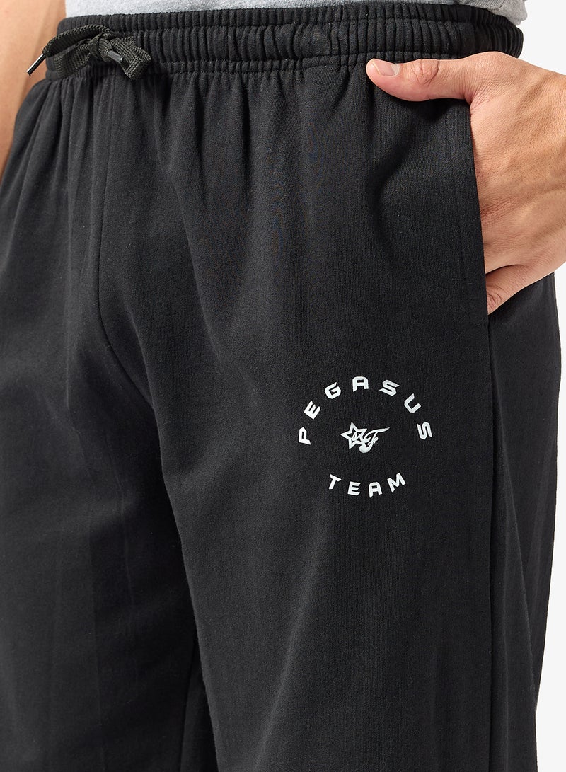 سفنتي فايف بنطلون رياضي فضفاض بتصميم جرافيك - Image 4