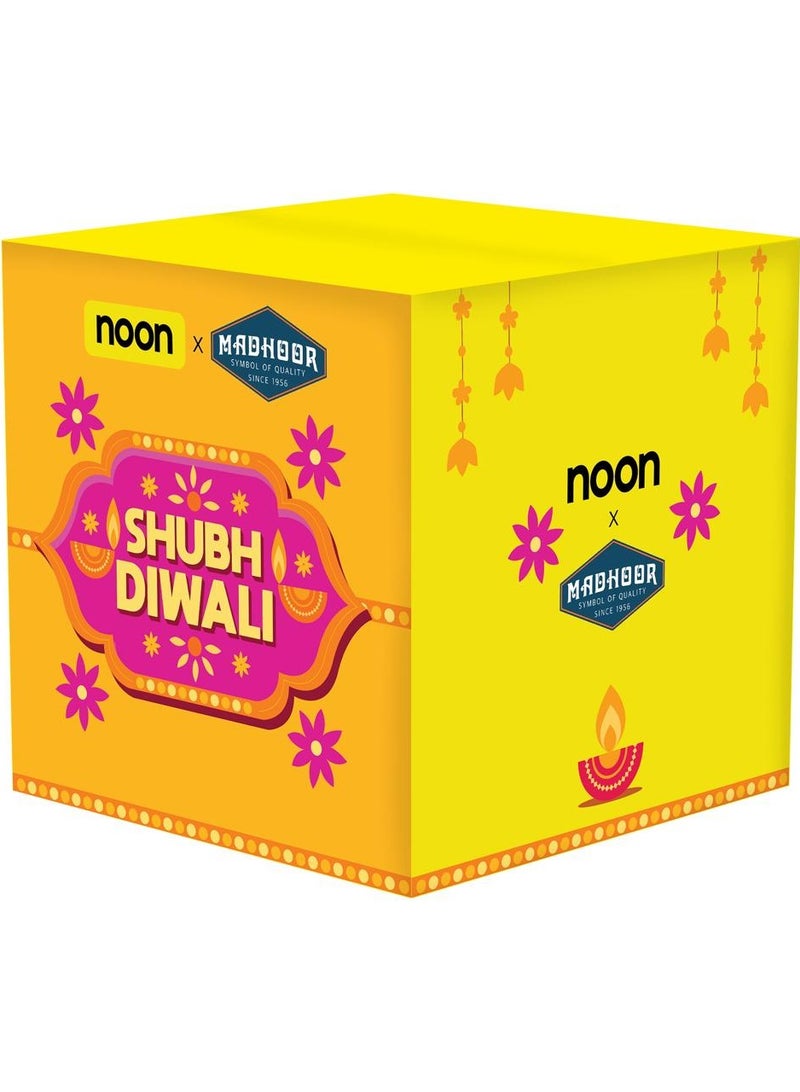 Madhoor Diwali Essentials Kit - Set includes 16 Diyas, 50 pieces Premium Tealight Candles, 2 Rangoli Stencils, 4 Rangoli Colors & 40 pieces Cotton Vat Long - Image 2