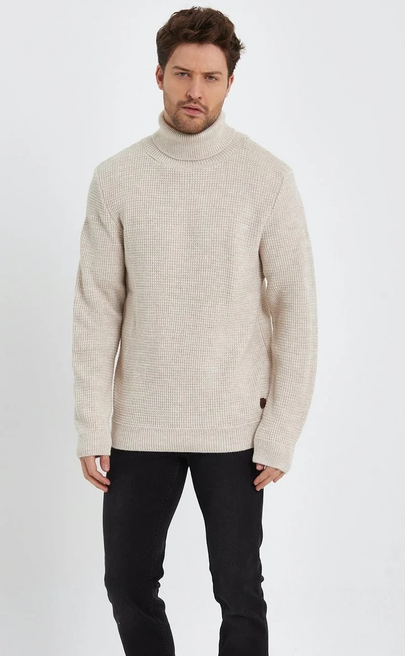 Alexander Gardi Turtleneck Knit Sweater (E20-18827)