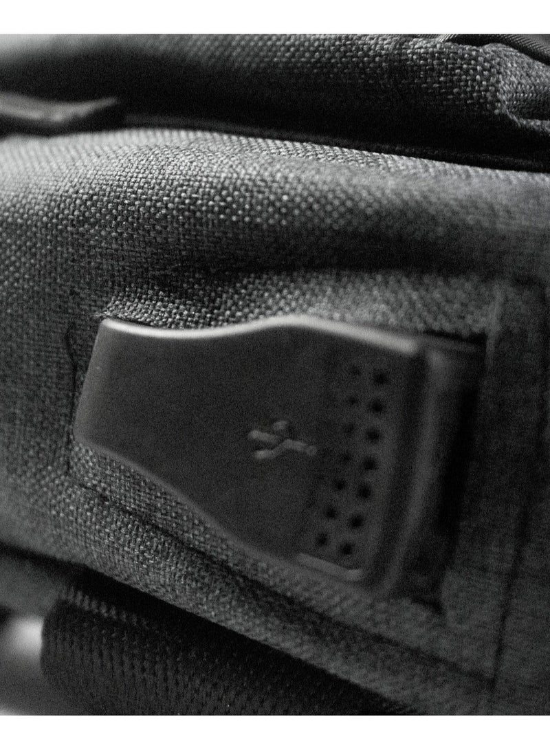 براند ستورز Casual Cross Bag - USB slot - Grey - Image 2