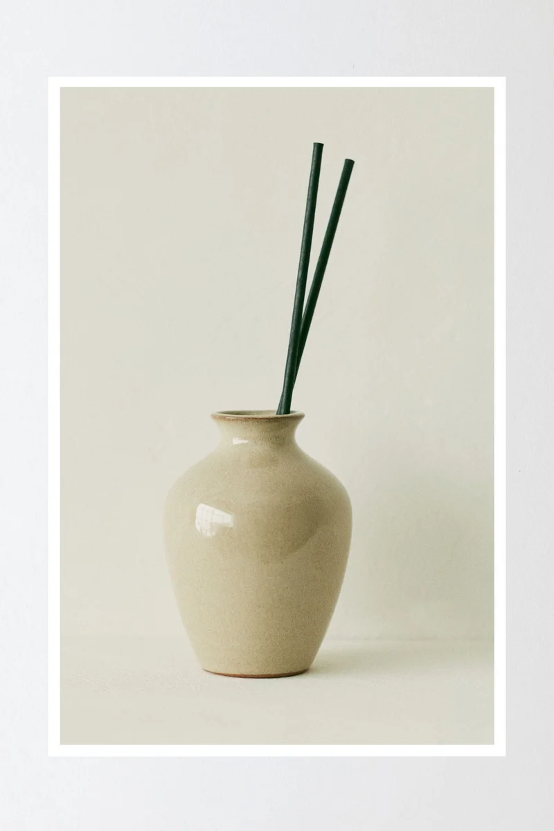 اتش اند ام أعواد معطرة - عبوة من 6 قطع