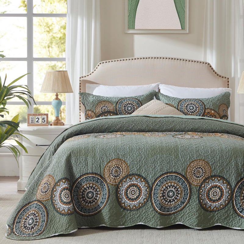 LEAONME 3 Pieces King Size Olive Green Quilt Set Lightweight Oversized Bedspread 98''x106'' Soft Microfiber Floral Coverlet Luxurious Warm Bed Cover for All Seasons (1 Quilt, 2 Pillow Shams) - Image 2