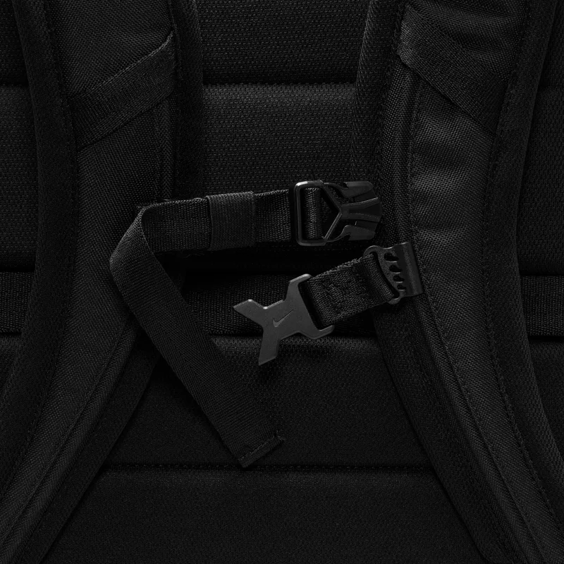 نايكي حقيبة ظهر للطاقة العملية