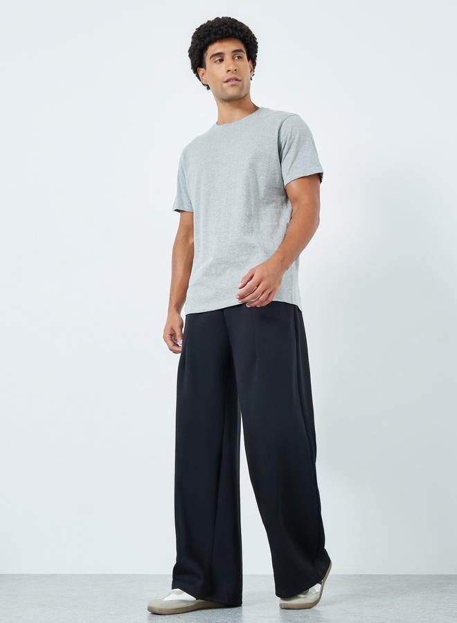 ستايلي تيشيرت بياقة دائرية وقصة عادية - Image 2