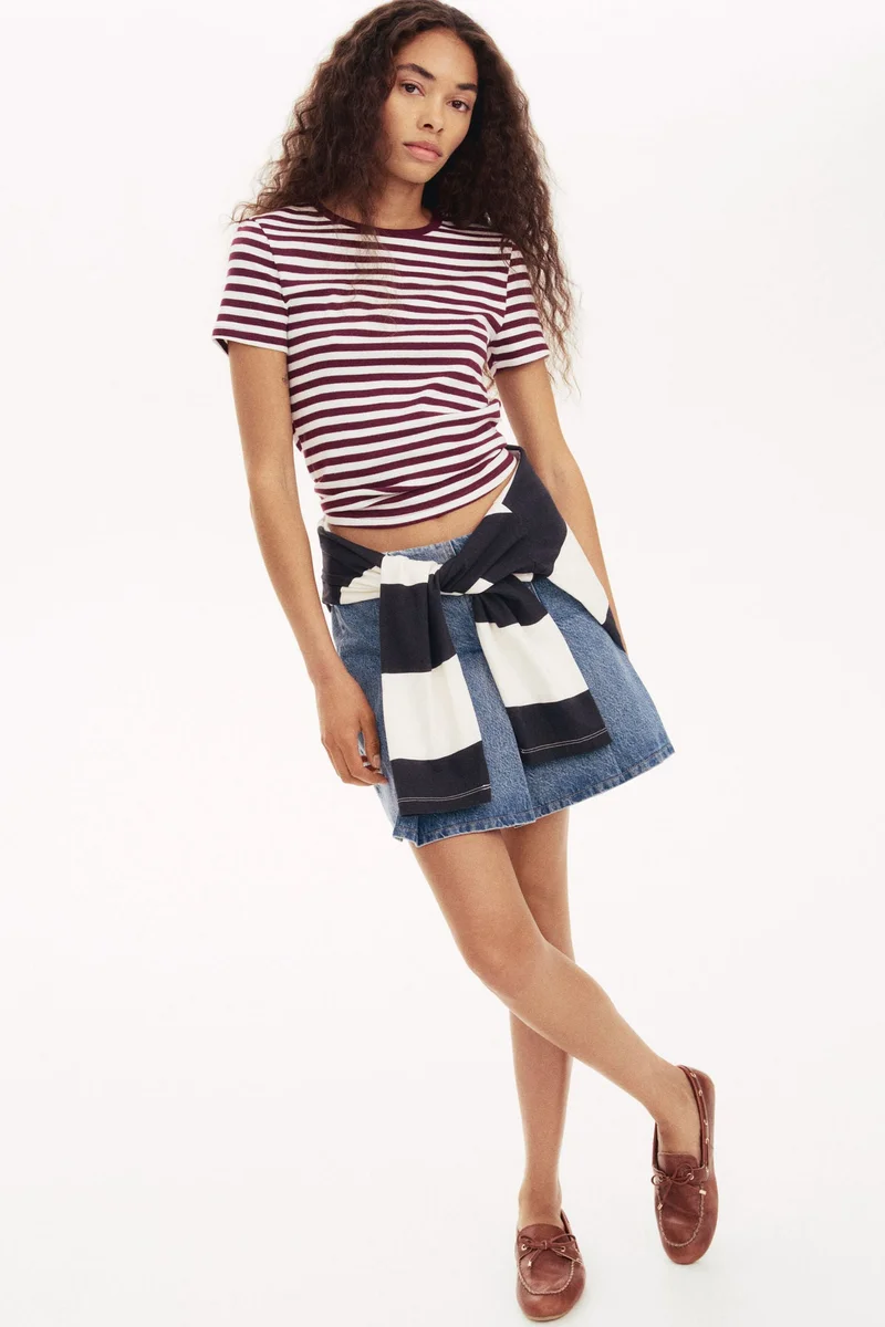 اتش اند ام تي-شيرت من القطن