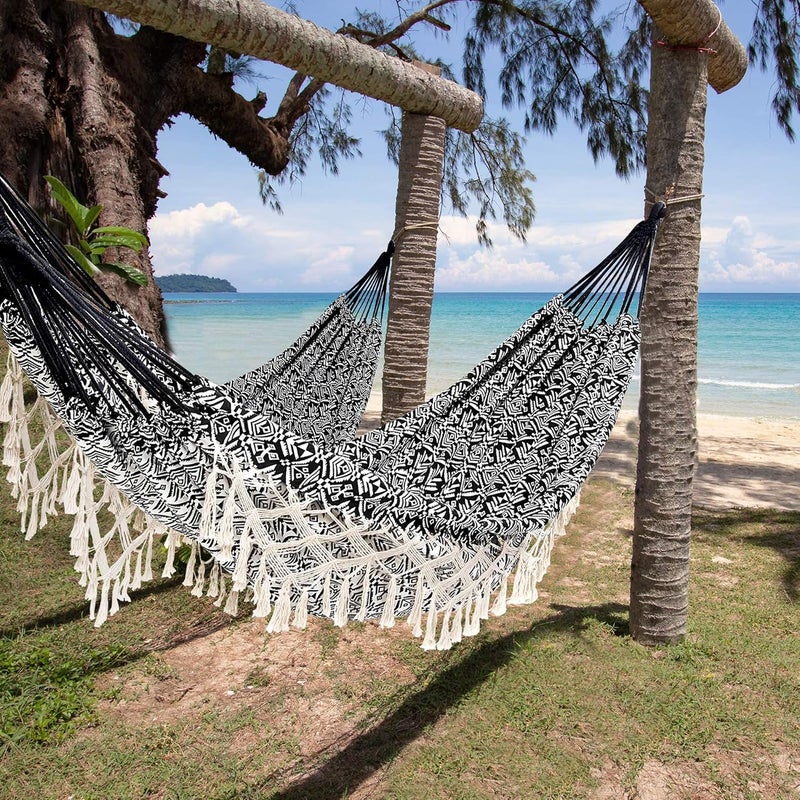 ROOITY Portable Hammock with Tassel,2 Person,Brazilian Tree Hammocks with Carry Bag for Bedroom,Garden,Backyard,Patio,Outdoor and Indoor XX-Large Black/White Woven Cotton Fabric, Up to 450Lbs - Image 4