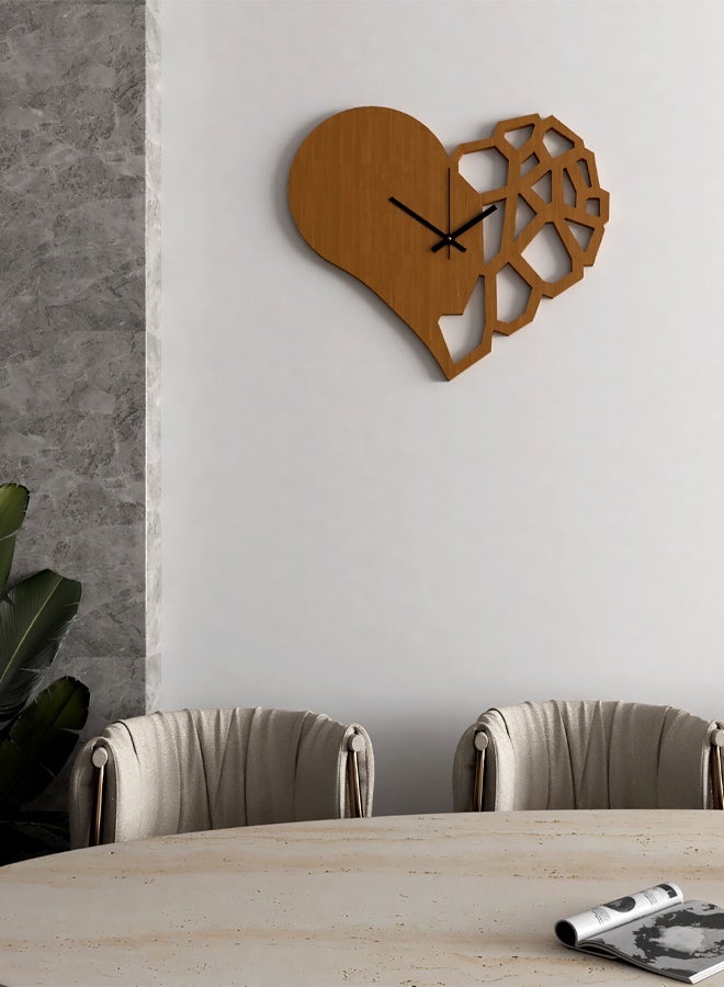 ماركتنا ساعة حائط خشبية بتصميم قلب عصري بسيط - Image 2