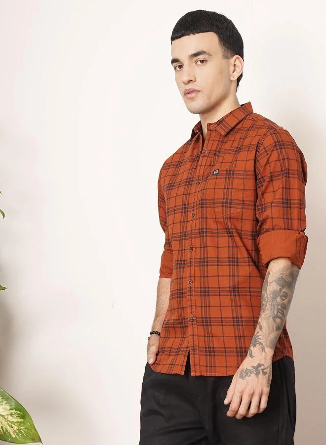 The Indian Garage Co Men Slim Fit Checkered Full Sleeves Cutaway Collar Casual Shirt