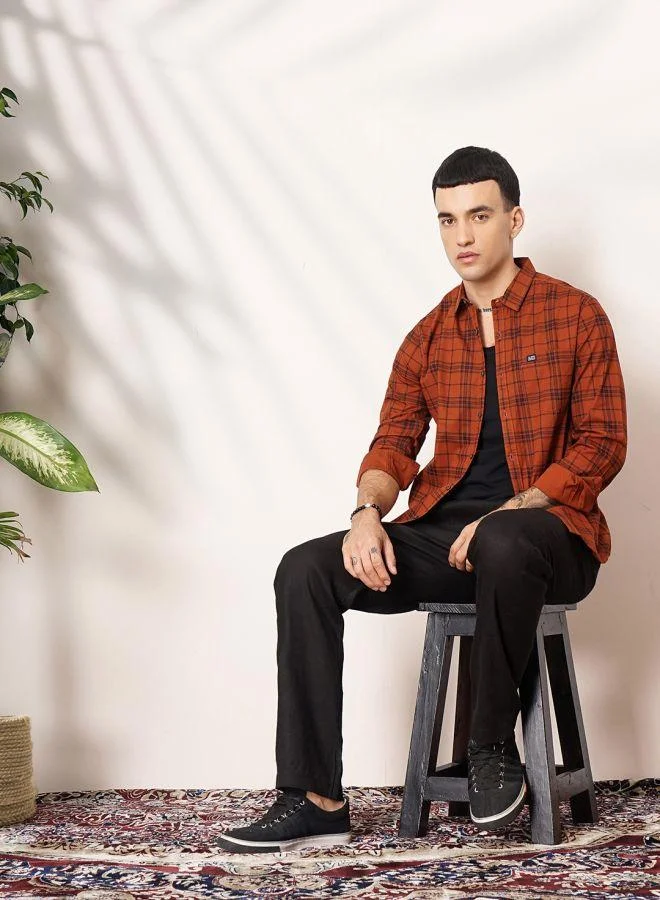 The Indian Garage Co Men Slim Fit Checkered Full Sleeves Cutaway Collar Casual Shirt