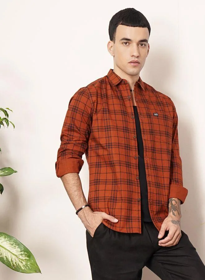 The Indian Garage Co Men Slim Fit Checkered Full Sleeves Cutaway Collar Casual Shirt
