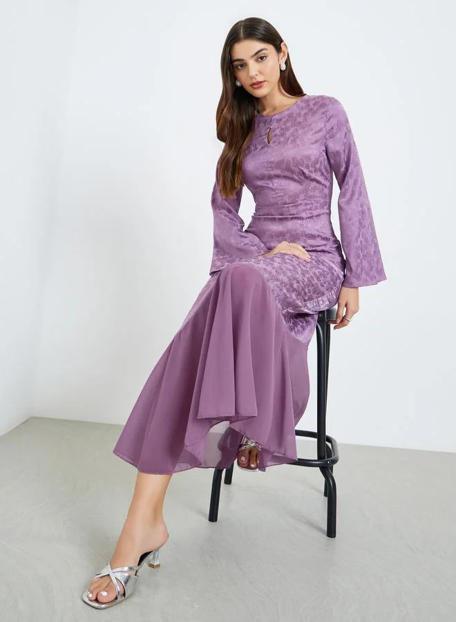 ستايلي فستان طويل بأكمام طويلة وتصميم مريح