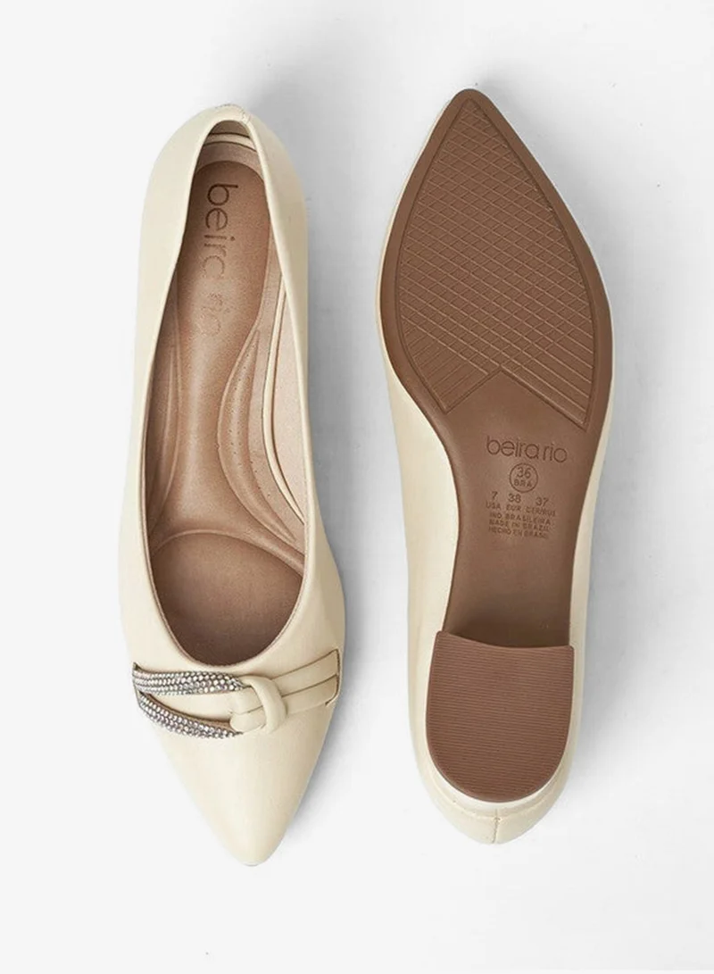 Beira Rio Cream Low Heels Pump for Women – Elegant Office Heel Shoes & Classic Pumps for Girls for Women | Best Price UAE