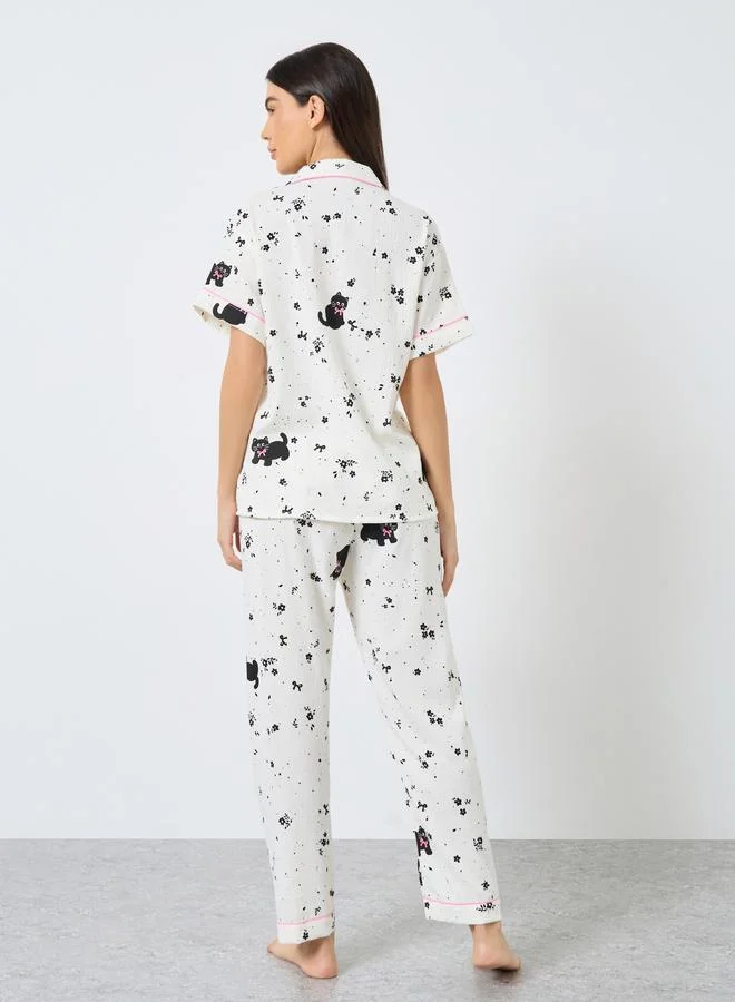 تايك تو طقم من بنطال بيجاما وشورت وبلوزة بطبعة قطة