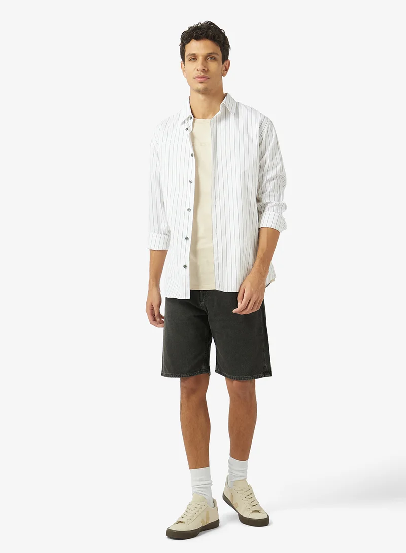 GUESS  Crew Neck Regular Fit T-Shirt for Men | Best Price UAE