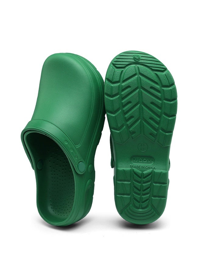 أحذية جراحية للجنسين، مناسبة للأطباء والممرضات. مصنوعة من مادة EVA، وهي مقاومة للانزلاق ومقاومة للماء، ومناسبة لغرف العمليات والمختبرات وغيرها من البيئات المماثلة. - Image 2