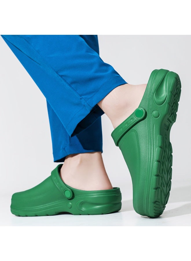 أحذية جراحية للجنسين، مناسبة للأطباء والممرضات. مصنوعة من مادة EVA، وهي مقاومة للانزلاق ومقاومة للماء، ومناسبة لغرف العمليات والمختبرات وغيرها من البيئات المماثلة. - Image 3