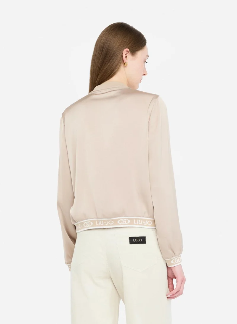 ليو جو جاكيت بومبر ساتان