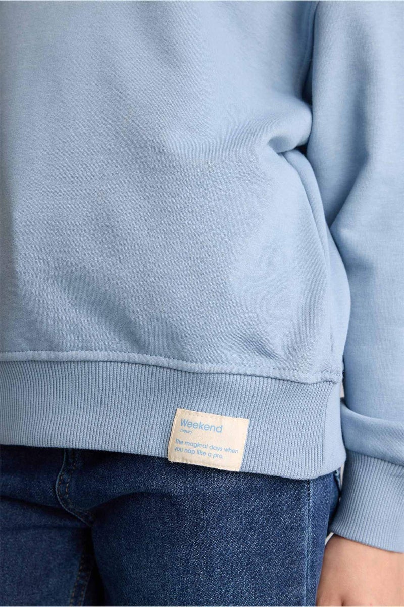 DeFacto Girl Relax Fit Crew Neck Slogan Print Sweatshirt - Image 4