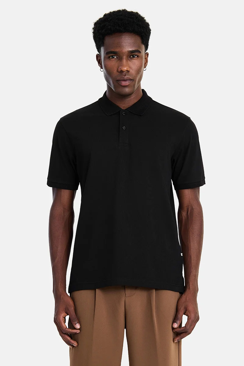 Black Solid Half Sleeve Regular Fit Casual T-Shirt