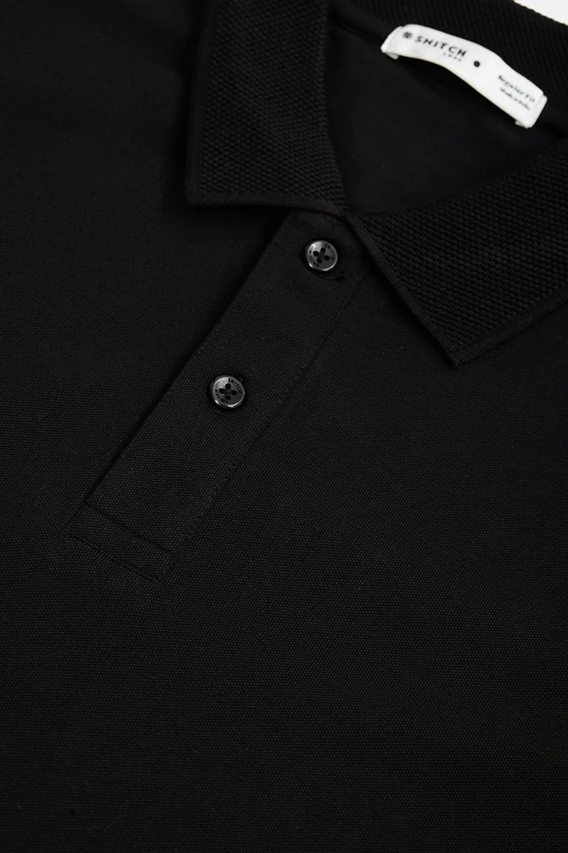 SNITCH Black Black Solid Half Sleeve Regular Fit Casual T-Shirt for Men | Best Price UAE