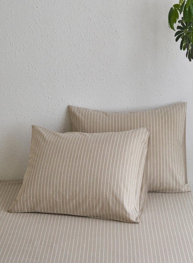 مومى أغطية وسائد مخططة من مومي بيدينج، عبوة من قطعتين، مصنوعة من القطن المغسول بنسبة 100%، ذات ملمس يشبه الكتان، قابلة للتهوية، متينة، ناعمة ومريحة (لون الكتان البني الفاتح، رمادي، أبيض، خطوط عريضة، قياسي) - Image 2