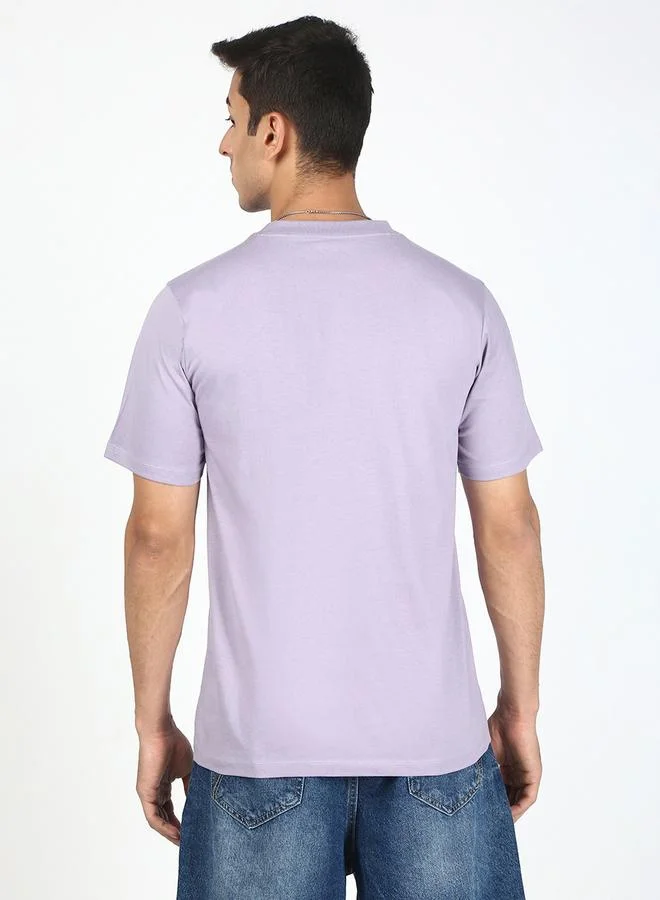 Styli Men Lilac Solid Regular Fit T-Shirt By Bene Kleed
