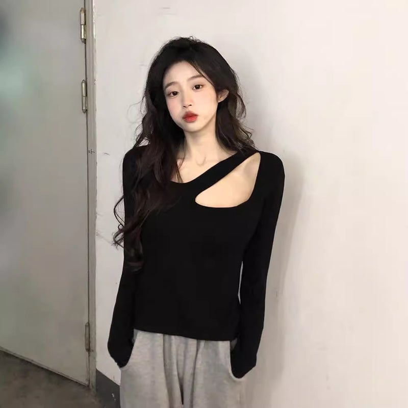 Cross-border Pure CoTTon Sexy Off-shoulder Long-sleeved T-shirT for Women in Spring and AuTum Design wiTh DiscreeT CuT OuT Inner ShorT Top Black