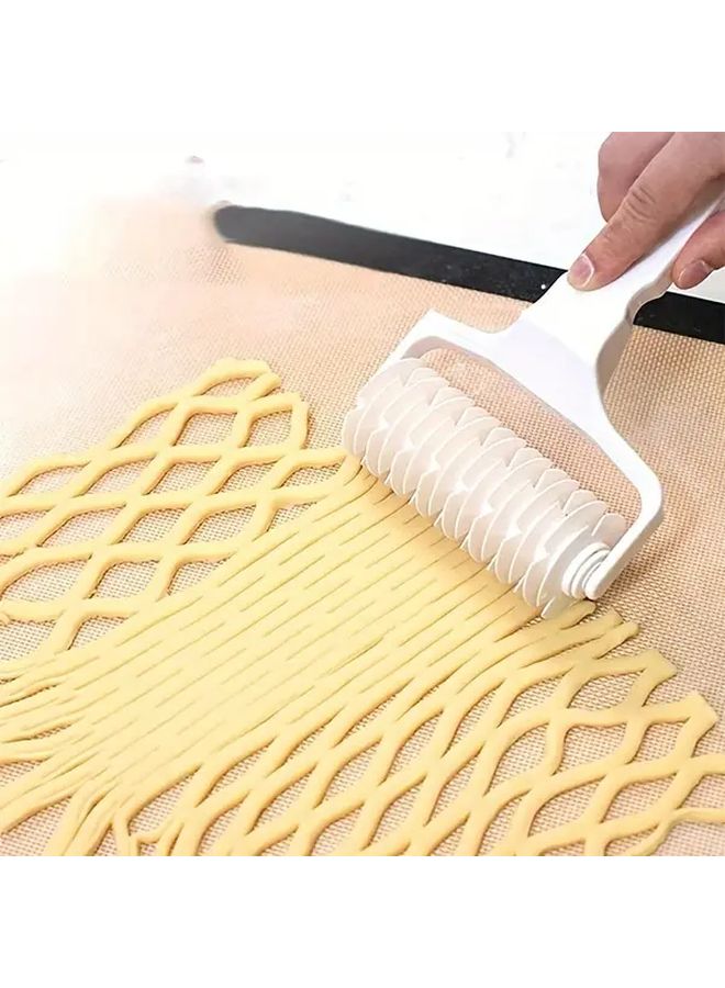 Beige Adjustable Grid Pasta Pastry Cutter Manual Dough Slicer For Pizza Lasagna Easy Clean Kitchen Tool - Image 1