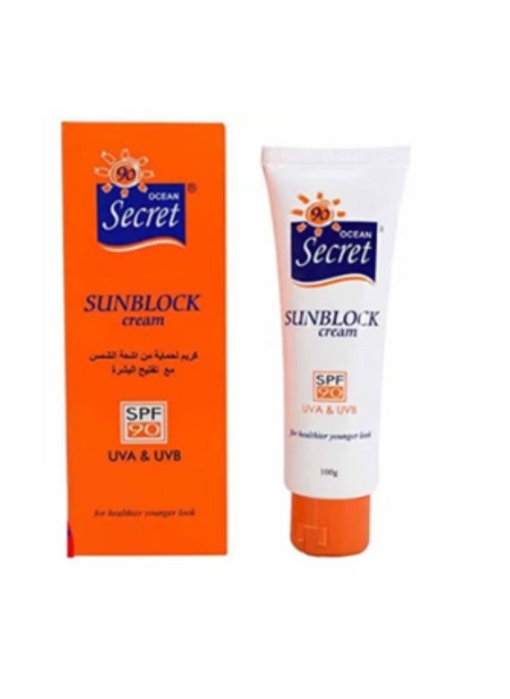 Sunblock cream with skin lightening SPF 90 100g - pzsku/ZCAD6443A3E22F4C9B241Z/45/_/1720446457/2834963b-0104-46c3-baab-2a3a5a7793cf