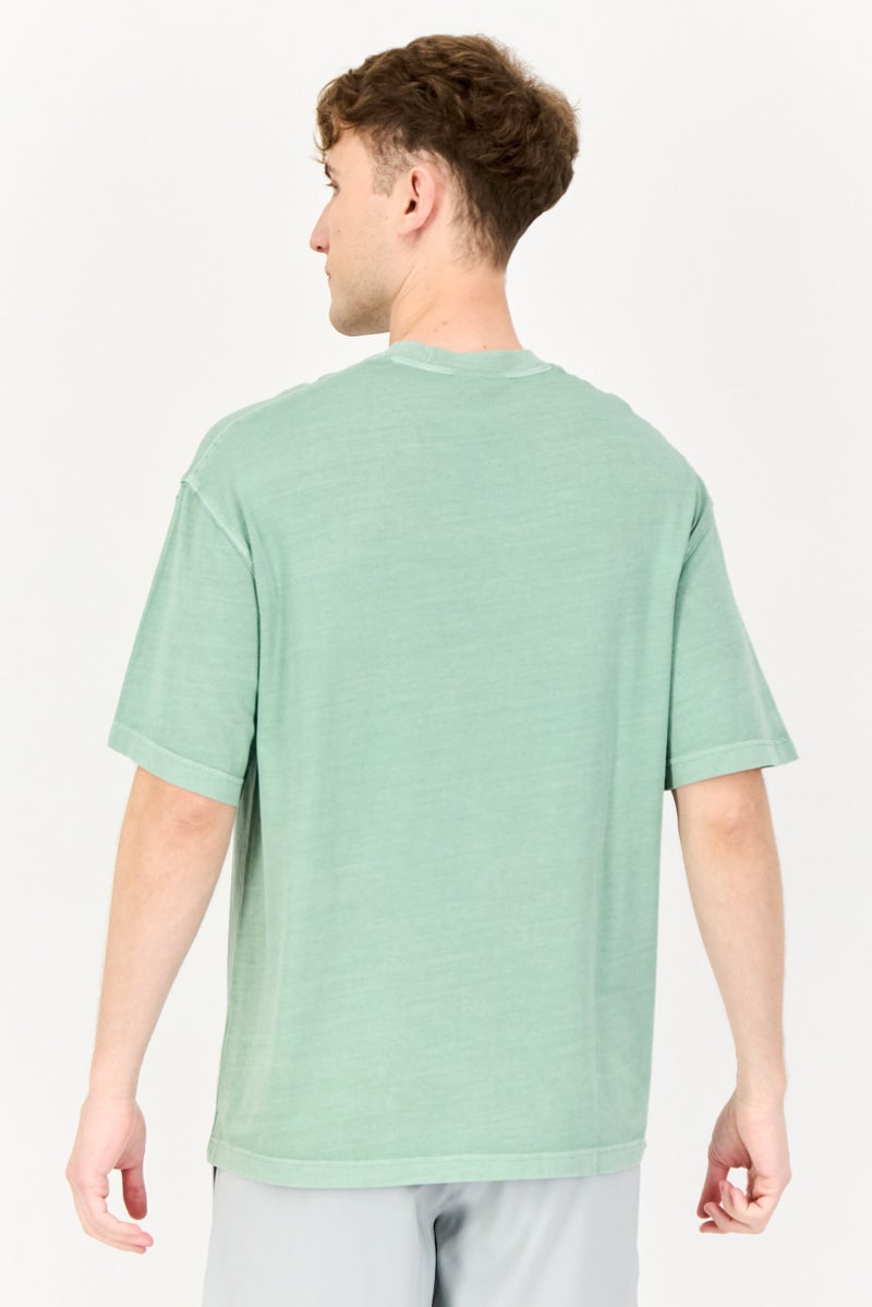 Reebok تي شيرت رياضي للرجال بأكمام قصيرة بشعار العلامة التجارية، أخضر حكيم - Image 3