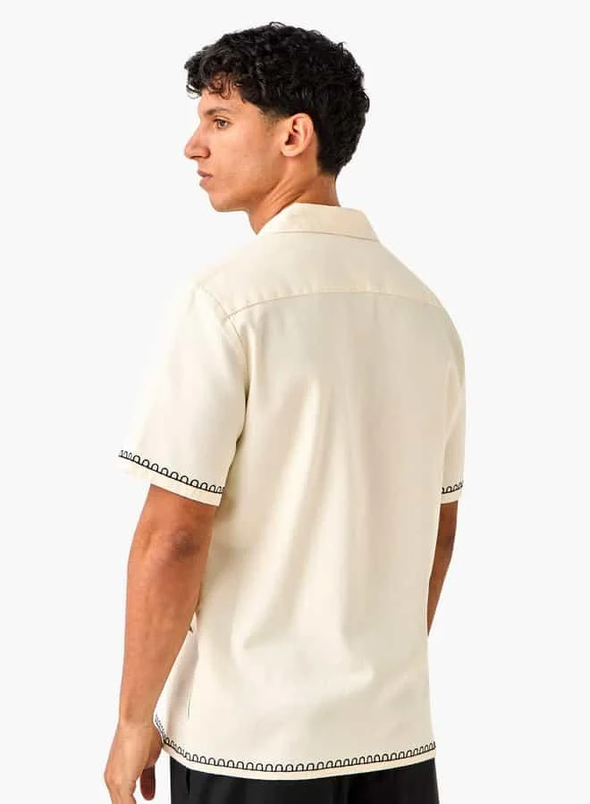 Lee Cooper Lee Cooper Leaf Embroidered Shirt with Camp Collar and Short Sleeves