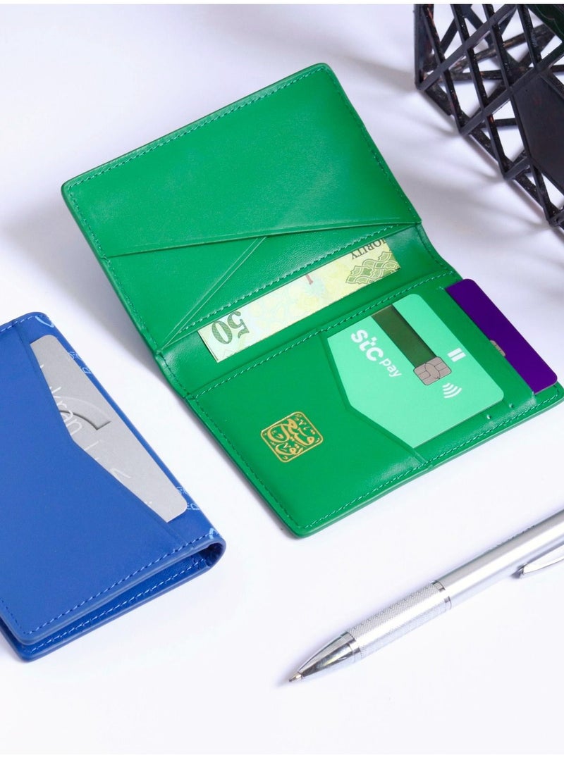توقيع - محفظة كروت جلد أصلي بقري بشعار السعودية السيفين والنخلة باللون الذهبي وايقونات يوم التأسيس - Image 1
